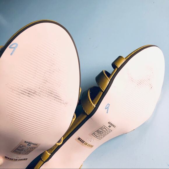 Chelsea Crew ModCloth Women's SZ 9 Kendall Vintage Style Mustard Yellow Sandal - Picture 6 of 8